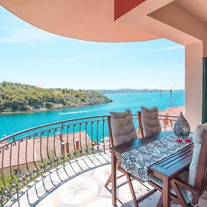  Appartement Mali Dvor Novigrad Croatie