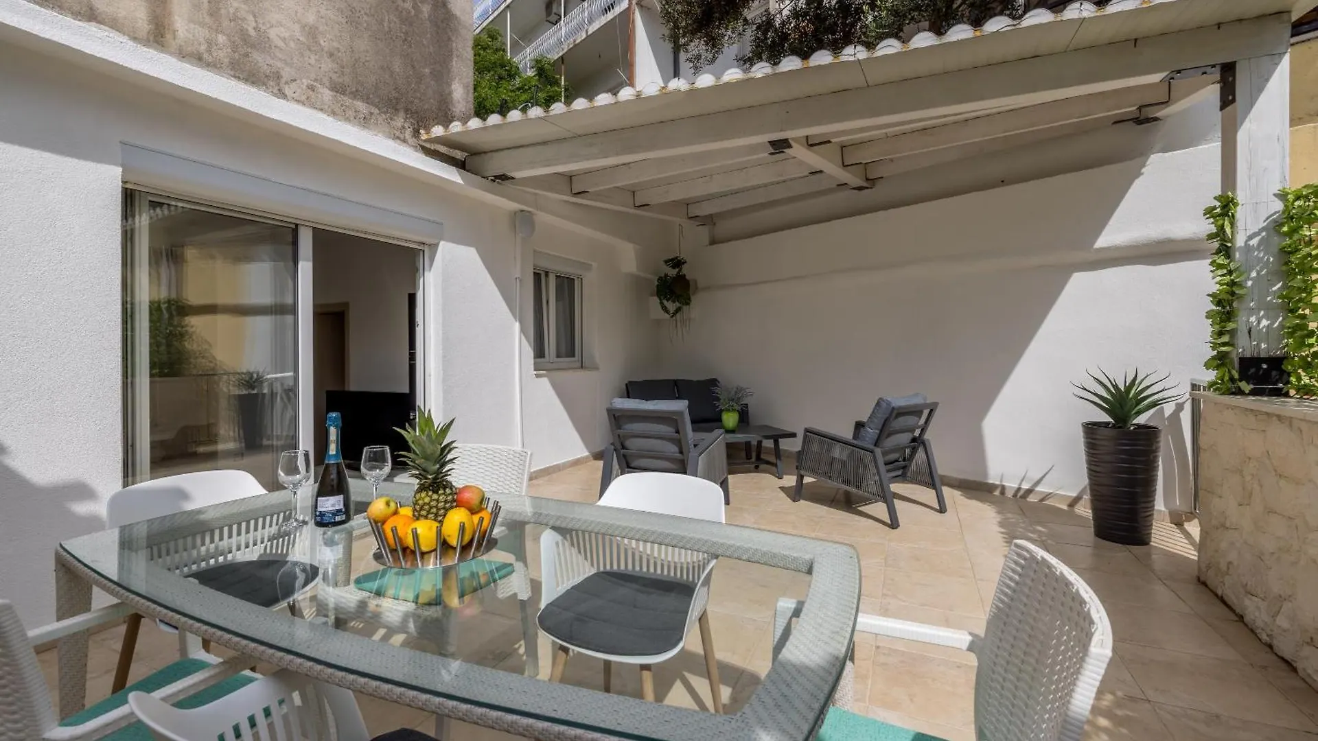 Luxury Leona Apartment Split